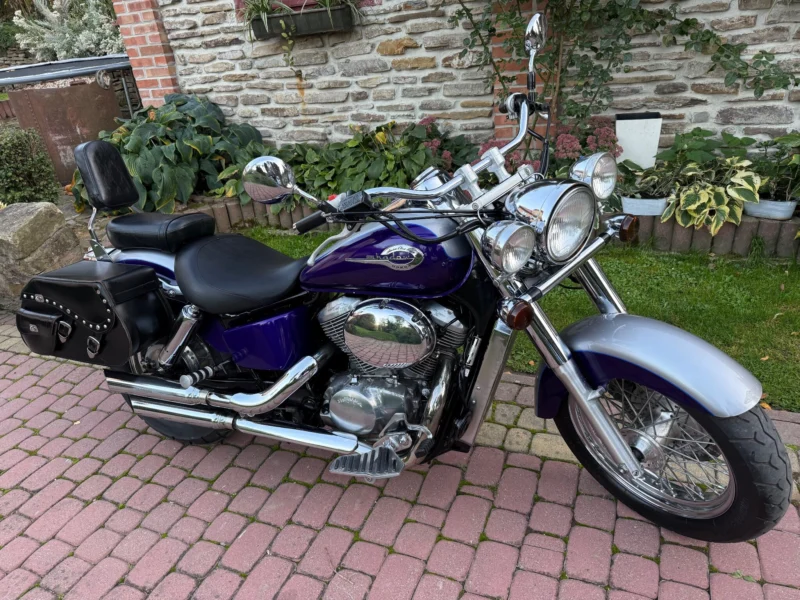 Honda Shadow VT750 C2
