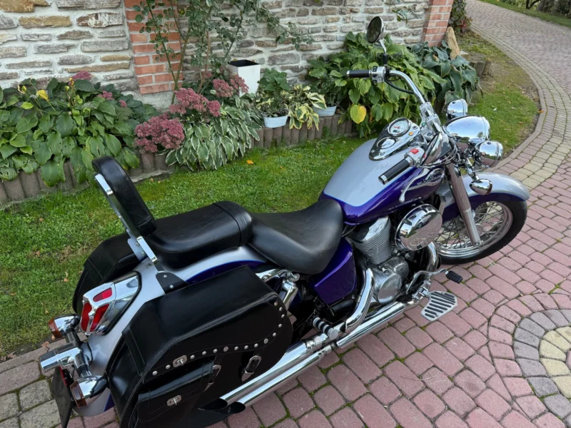 Honda Shadow VT750 C2