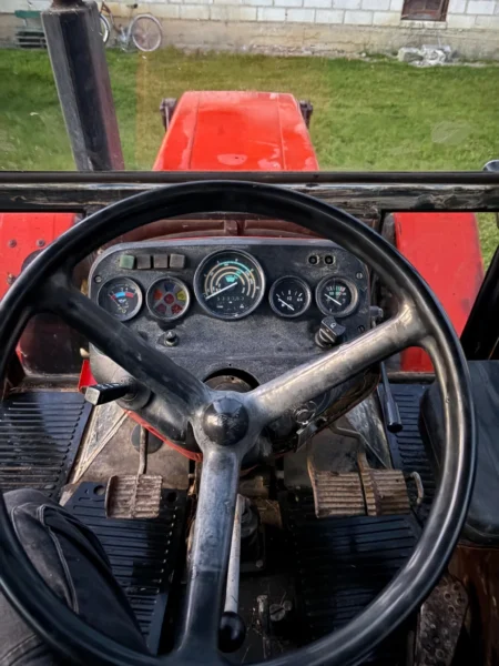 Zetor 7245 z tuzem po remoncie silnika