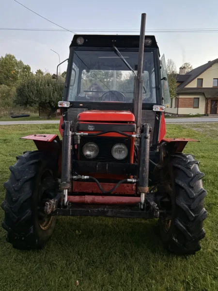 Zetor 7245 z tuzem po remoncie silnika