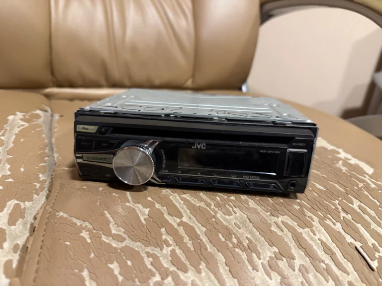 Radio samochodowe JVC