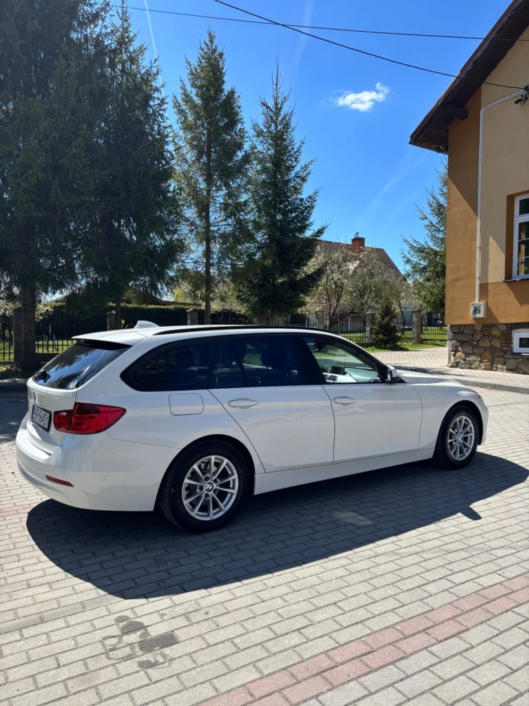 BMW Seria 3/Touring/2014/2.0 Diesel/143KM/Kombi