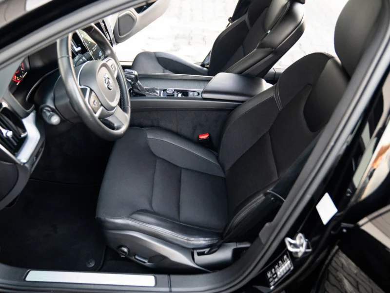 Volvo V60 II 2.0 D4 190KM 2019r BDB Rej PL Sanok