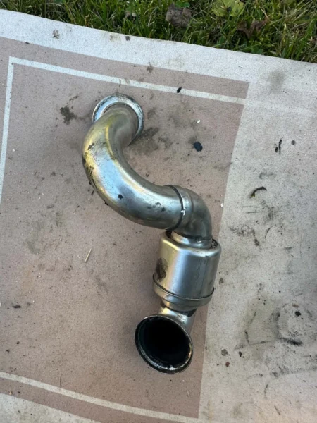 Rurka spalin EGR BMW e90 2006 M47