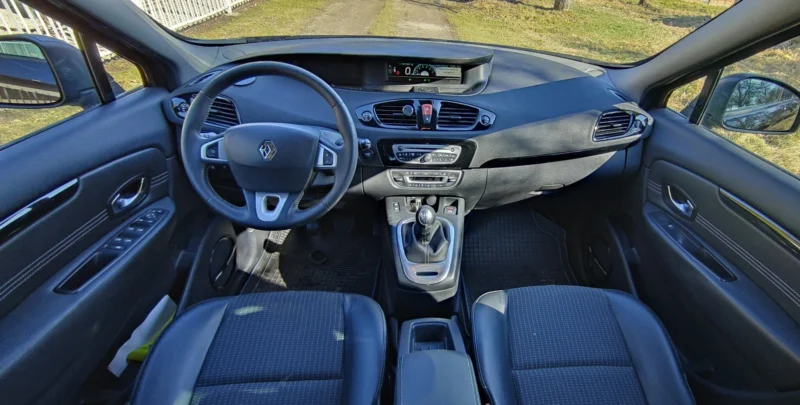 Renault Scenic Bose III benzyna