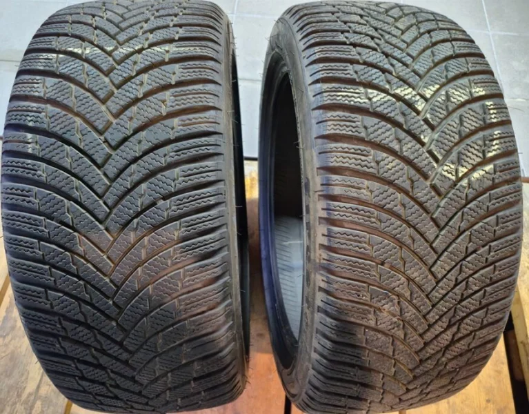Opony zimowe Firestone 235/45R18 rant, extra load