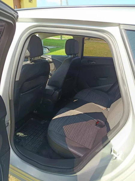 Opel Astra J Combi