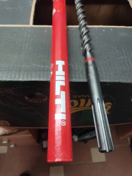 Na sprzedaż nowe wiertła firmy Hilti