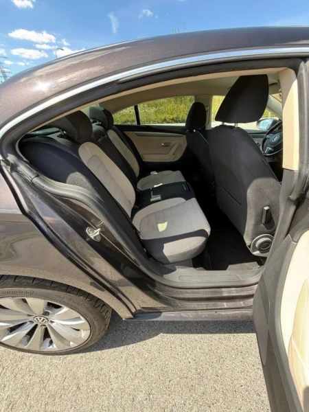 Volkswagen Passat CC 2009 2.0 TDI